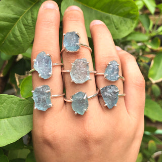 Raw Aquamarine Ring, Sterling Silver Rings for women, Natural Uncut Gemstone Ring, Gift For Mom