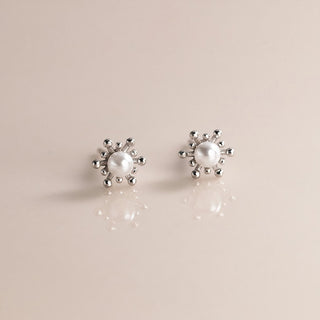 Freshwater Pearl Stud Earrings | Genuine Pearl Earrings | Minimalist Earrings | Everyday Jewelry