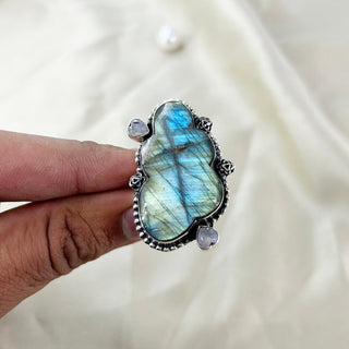 Labradorite & Moonstone Ring By Harshita Jewellery