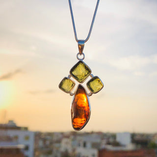 Genuine Moldavite Rough Amber pendant 100% Natural With Certified Gemstone From Czech Republic 925 Sterling Silver Handmade Designer Jewelry