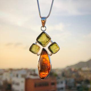 Genuine Moldavite Rough Amber pendant 100% Natural With Certified Gemstone From Czech Republic 925 Sterling Silver Handmade Designer Jewelry