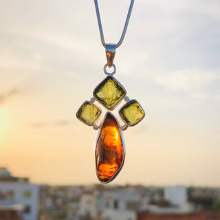 Genuine Moldavite Rough Amber pendant 100% Natural With Certified Gemstone From Czech Republic 925 Sterling Silver Handmade Designer Jewelry