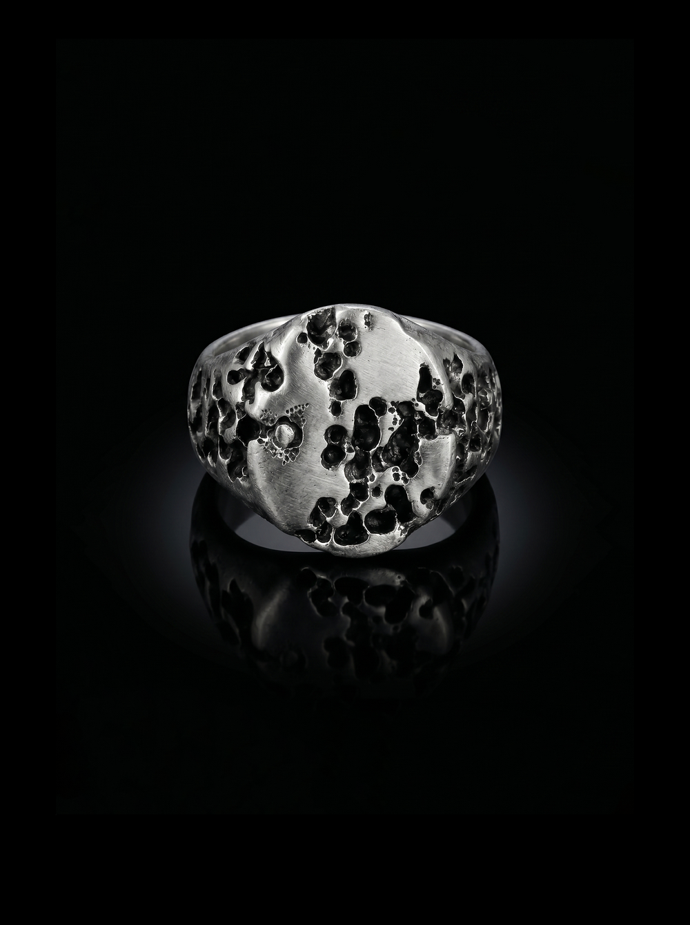 100% Natural Black Onyx Men's Ring By Harshita Jewellery