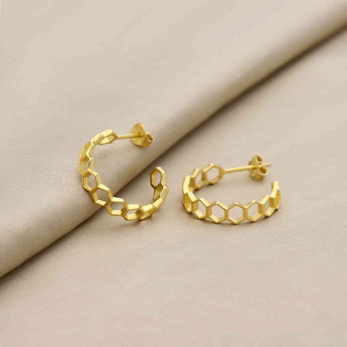 18 KT GOLD PLATED EARRING BEST FOR WOMEN'S AND GIRLS