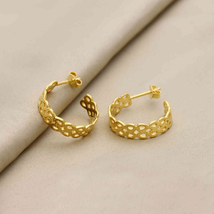 18 KT GOLD PLATED EARRING BEST FOR WOMEN'S AND GIRLS