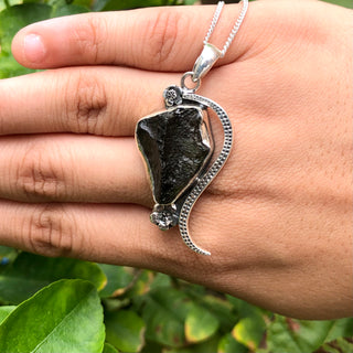 Certified Rough Moldavite Pendant, 925 Solid Sterling Silver Handmade Designer Pendant, 100% Natural Moldavite Gemstone Pendant Gift For Her
