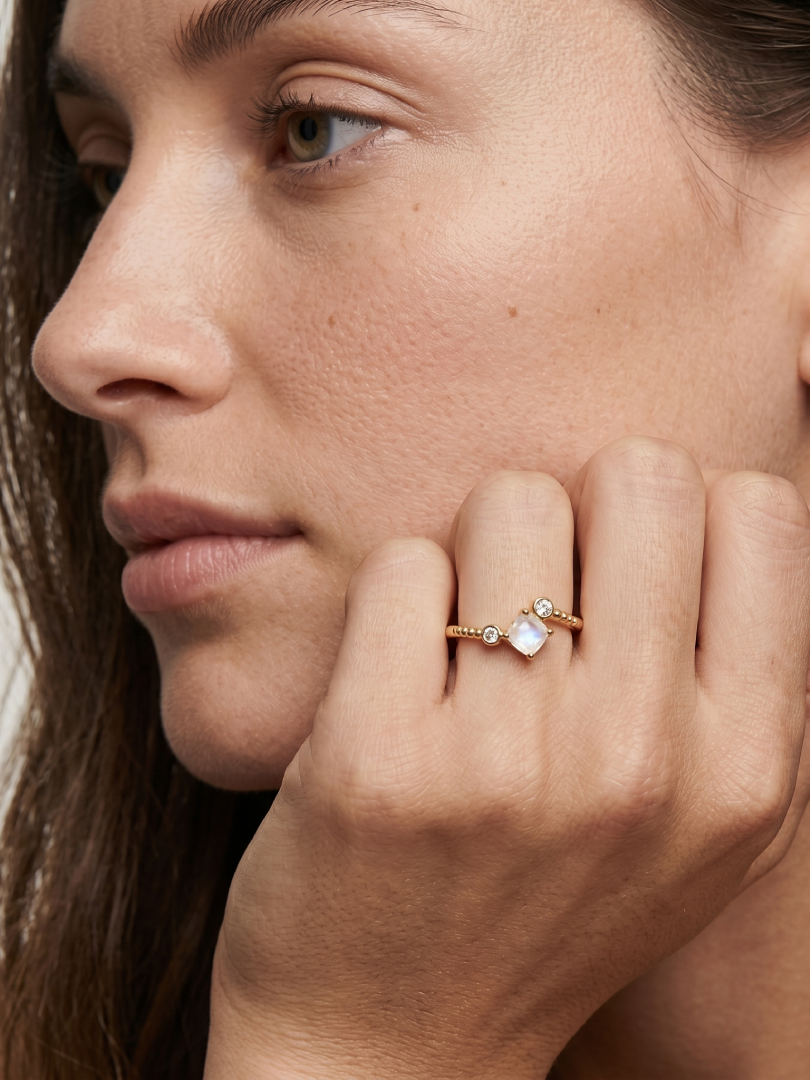 925 STEALING SILVER RING, DECORATED WITH MOONSTONE AND SWISS TOPAZ GEMSTONE, PLATED WITH 2 MICRON 18KT GOLD