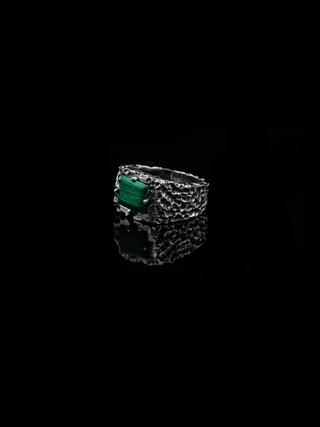 Malachite Forge Ring – 925 Sterling Silver