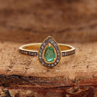 Pear Emerald & Polki Diamond Wedding Ring For Women By Harshita Jewellery