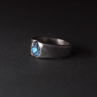 Rough Labradorite Men's Ring By Harshita Jewellery