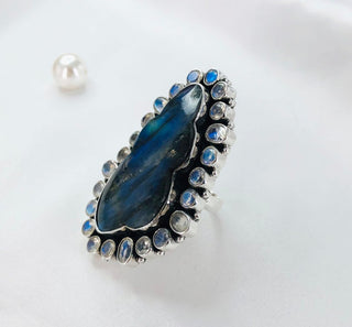 Rainbow Moonstone and Labradorite ring By Harshita Jewellery