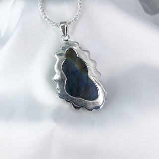 Natural Labradorite & Garnet Pendant By Harshita Jewellery