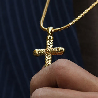 18K Gold Cross Men's Pendant By Harshita Jewellery