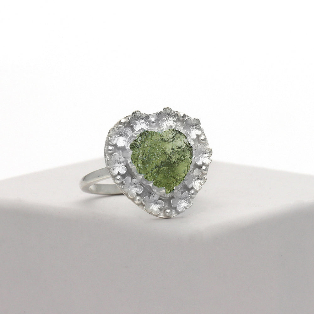 Authentic Czech Republic Moldavite Rough Heart Shaped Gemstone 925 Solid Sterling Silver Handmade Ring Jewelry